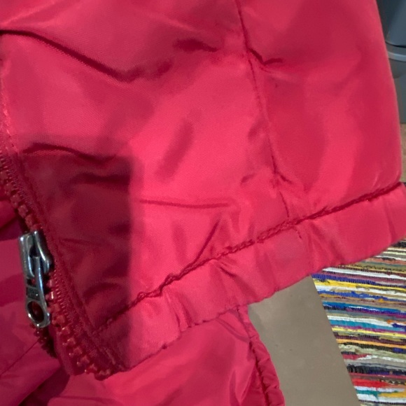 Abercrombie & Fitch Vintage Red Puffer Jacket - Picture 3 of 13